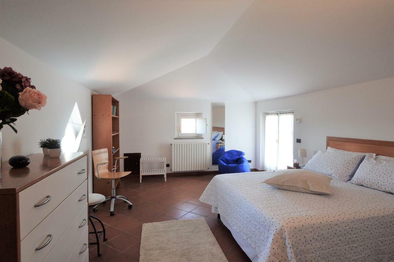 La Casa Di Chloe Lejlighed Poggibonsi Eksteriør billede